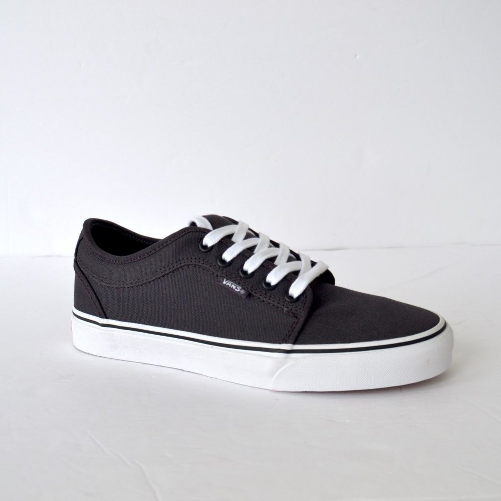 VANS CHUKKA LOW OBSIDIAN BLACK SNEAKER SHOES